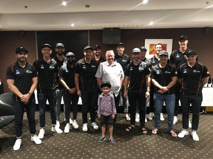 Ross Taylor along with his team