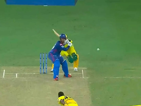 No-ball controversy during the CSK vs DC game