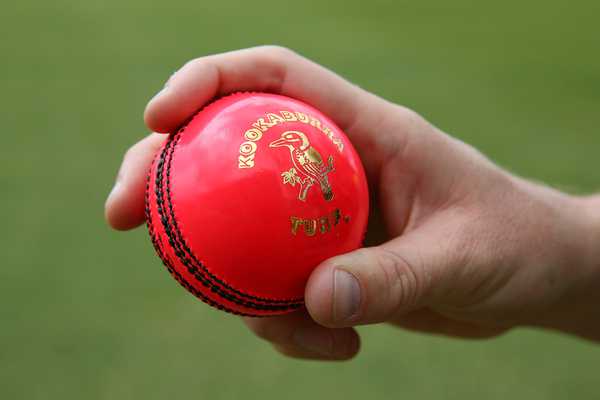 swinging cricket ball fast bowling tips