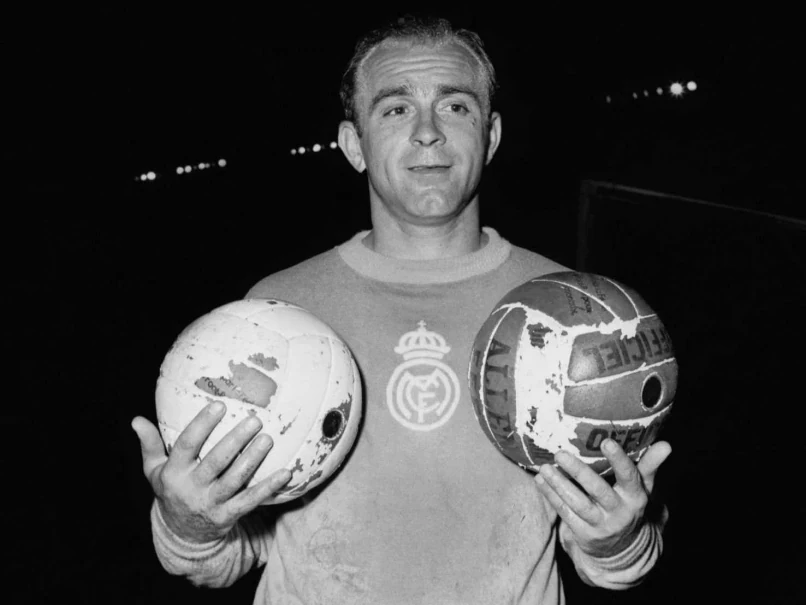 Alfredo Di Stefano from Millonarios to Real Madrid in 1953