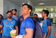 MS Dhoni Met Indian Team Ahead of 1st T20I