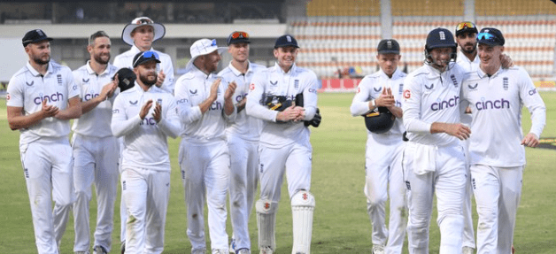 Rehan Ahmed, Atkinson Included in England’s Playing 11 for Third Pakistan Test Rehan Ahmed, Atkinson Included in England’s Playing 11 for Third Pakistan Test