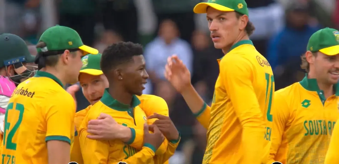 South Africa’s Brilliant Bowling Restricts India to 124/6 in 20 Overs