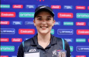 Amelia Kerr