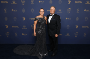 Alyssa Healy with her Father