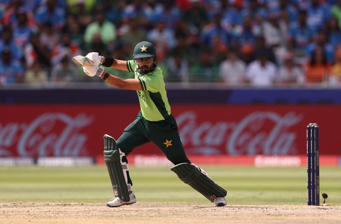 Pakistan Batter Saud Shakeel Timed Out in President’s Trophy Final Pakistan Batter Saud Shakeel Timed Out in President’s Trophy Final