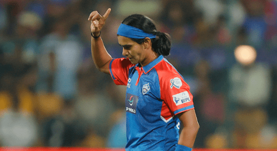 Shikha Pandey, Kapp Rips Up Gujarat’s Top Order