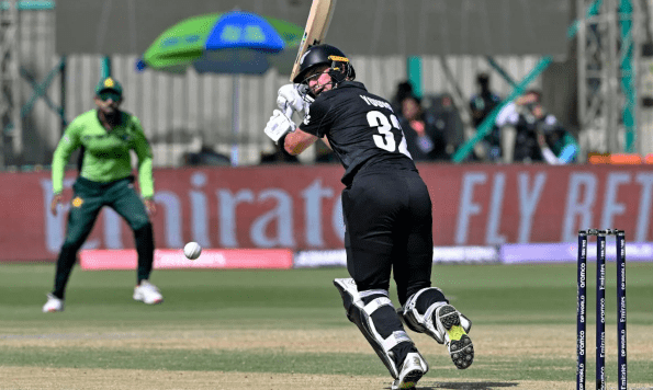 Will Young, Latham centuries clinches New Zealand comfortable win against Pakistan Will Young, Latham centuries clinches New Zealand comfortable win against Pakistan