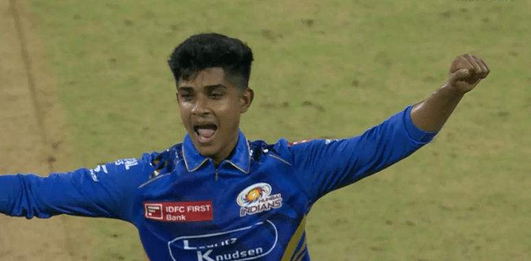 Vignesh Puthur dismissed Mitchell Marsh for 60 Vignesh Puthur dismissed Mitchell Marsh for 60