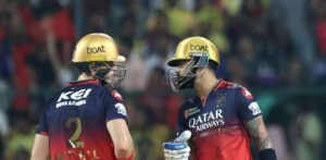 Jacob Bethell and Virat Kohli