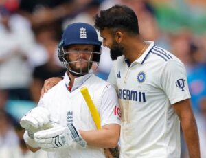 Akash Deep and Ben Duckett