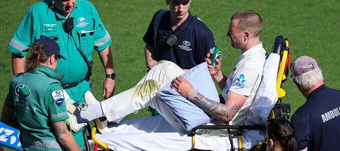 Blair Tickner Leaves Field on Stretcher After Shoulder Dislocation Blair Tickner Leaves Field on Stretcher After Shoulder Dislocation