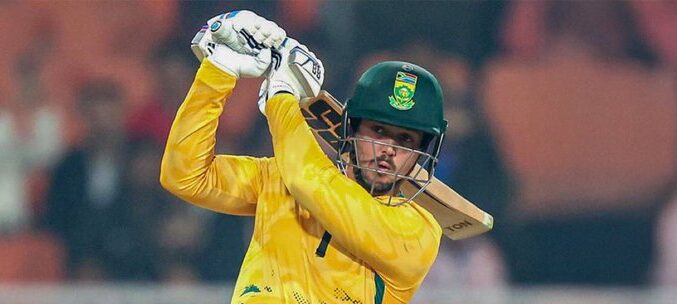 De Kock’s Assault Sets Up South Africa’s 51-Run Victory at Mullanpur