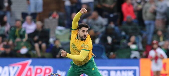 High Court Overrules CSA, Clears Tabraiz Shamsi to Complete ILT20 Stint High Court Overrules CSA, Clears Tabraiz Shamsi to Complete ILT20 Stint