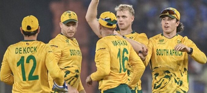 James Neesham Replaces Ish Sodhi