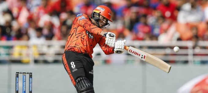 Abhishek Sharma Stars in Sunrisers Hyderabad’s 219-Run Blitz vs Punjab Kings