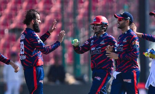 KAR vs PES Dream11 Prediction, Playing XI, Pitch Report, Injury Updates – PSL 2026