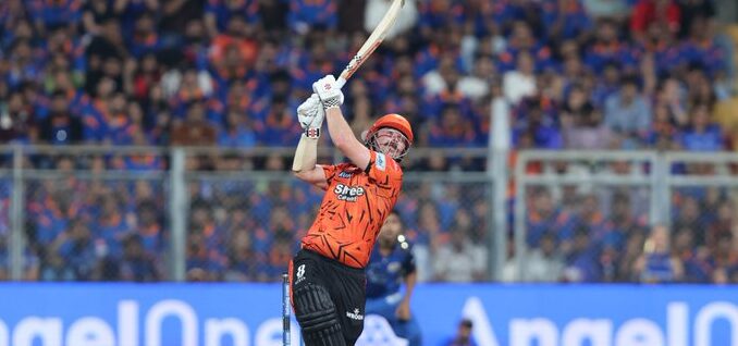 Travis Head–Abhishek Carnage Lead SRH in Massive Run Chase vs Mumbai Indians