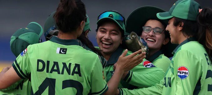 Dewmi and Rashmika Named in Sri Lanka Lineup